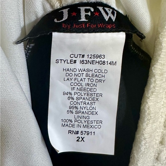 New with tags, knee length dress, black/white, size 2xl - Picture 3 of 3